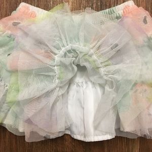 OshKosh B'gosh Bottoms - 3T Genuine Kids from Oshkosh tutu skirt OshKosh B'gosh Bottoms - 3T Genuine Kids from Oshkosh tutu skirt